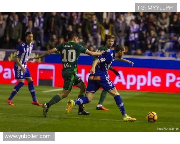 巴黎足球会与波城的激烈对决揭示了足球战术与团队协作的重要性 巴黎足球会与波城的激烈对决揭示了足球战术与团队协作的重要性