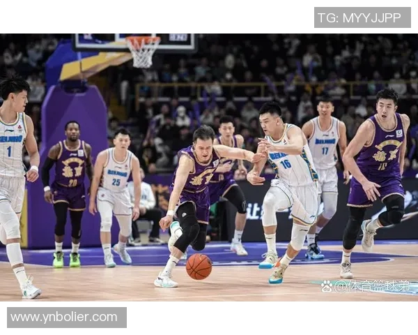 北京篮球队中路突破战术解析与实战应用探讨MBA