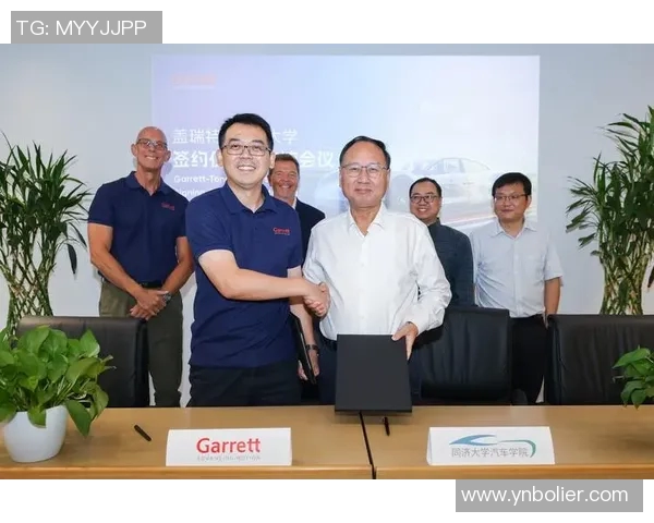 吉布森：探索科技与人文交汇的未来之路与创新思维