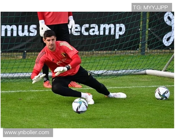 库尔图瓦在世界杯中的精彩表现与未来发展潜力分析 库尔图瓦在世界杯中的精彩表现与未来发展潜力分析