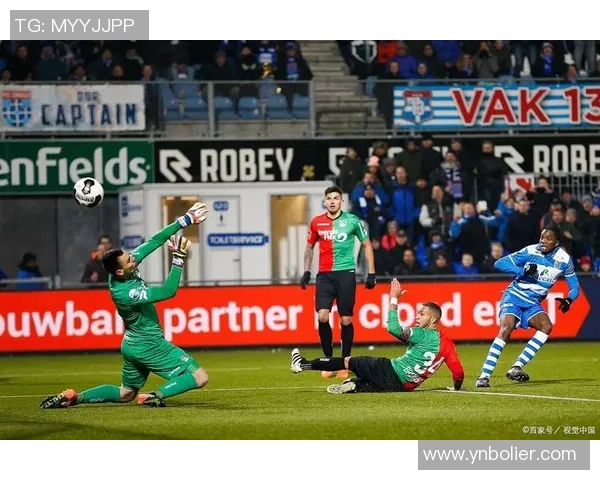 德乙焦点战科隆迎战汉堡两队争夺季后赛名额的关键对决 德乙焦点战科隆迎战汉堡两队争夺季后赛名额的关键对决