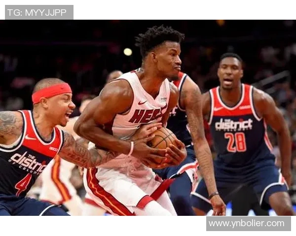 费雷拉与费伦斯精彩对决直播全程回顾与分析